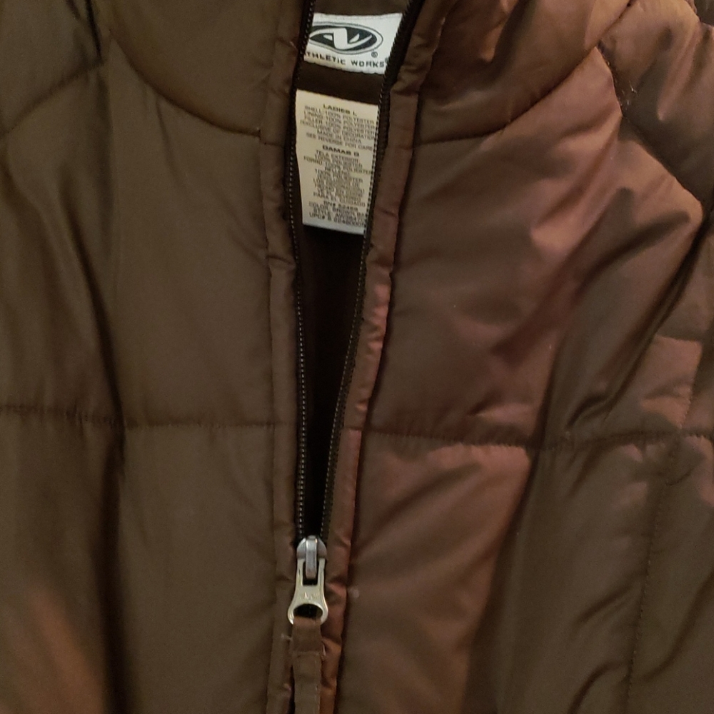 Coat - Picture 3 of 4